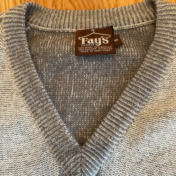 Vintage Fay’s Closet V-Neck Wool Angora Sweater Gray Women’s Size Small - Picture 2 of 10